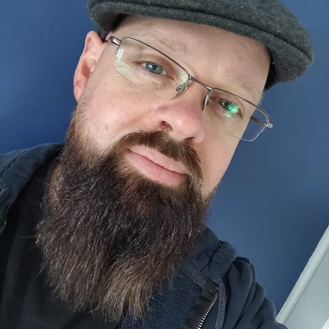Andy Luckman, web designer and founder of Bang! Graphics in Leigh-on-Sea, Essex